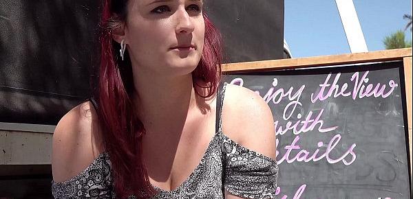  GERMAN SCOUT - Deutsche Urlauberin Melina mit roten Haaren aufgerissen und am Pool gefickt